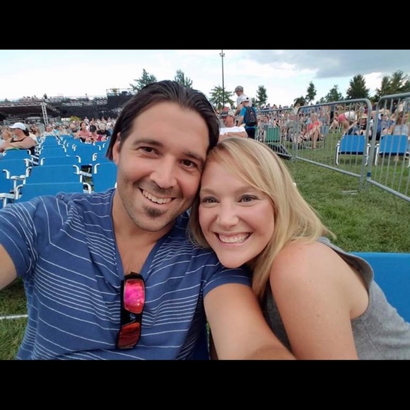 Meet your Posher, Beth - Picture 1 of 4